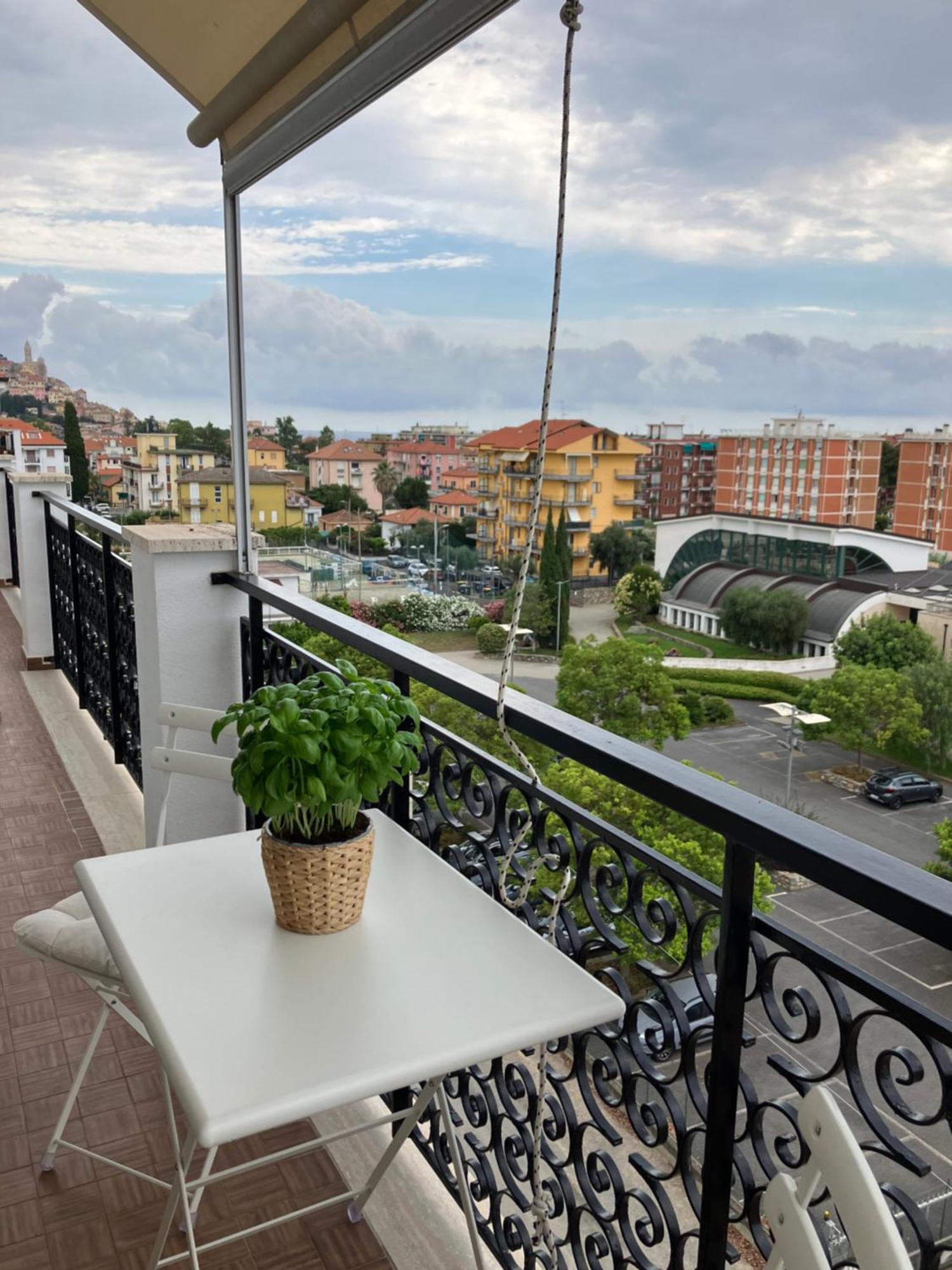 Aria Luce Mare Appartement San Bartolomeo Al Mare Buitenkant foto